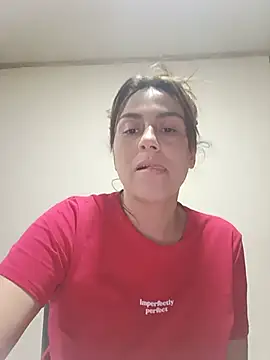 Snapshot of vanessa-titisM chatting on June 2026 02:38:01 AM vanessa-titisM online show from June 2026 02:38:01 AM