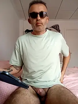 EmilioTaladdro online show from April 2026 11:57:01 AM