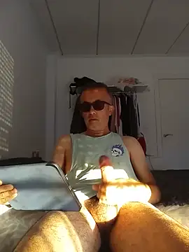 EmilioTaladdro online show from June 2026 06:53:02 PM