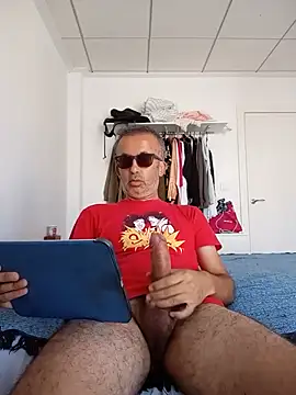 EmilioTaladdro online show from July 2026 11:05:02 AM