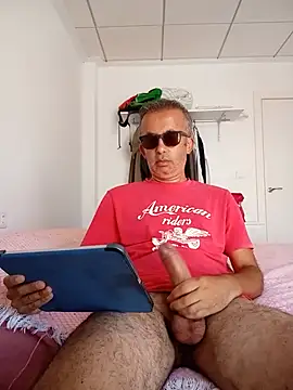 EmilioTaladdro online show from July 2026 11:05:02 AM