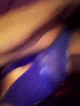 Snapshot of Vaynz chatting on October 2025 10:40:01 PM Vaynz online show from October 2025 10:40:01 PM