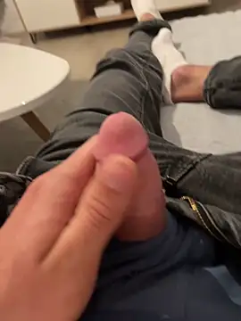 Snapshot of Milike_93 chatting on October 2025 10:40:02 PM Milike 93 online show from October 2025 10:40:02 PM