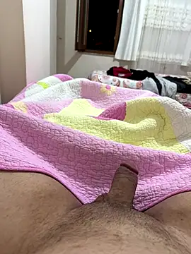 LAZ3R1 online show from September 2025 10:10:02 PM