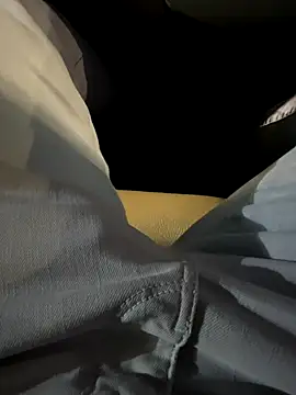 LAZ3R1 online show from September 2025 03:28:02 PM