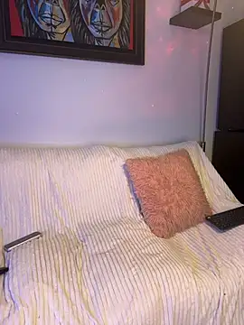 Snapshot of GabyMejiaa chatting on November 2025 07:51:02 PM GabyMejiaa online show from November 2025 07:51:02 PM