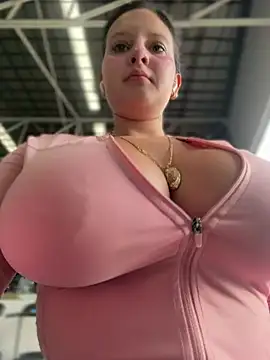 Snapshot of GabyMejiaa chatting on February 2026 08:32:01 PM GabyMejiaa online show from February 2026 08:32:01 PM