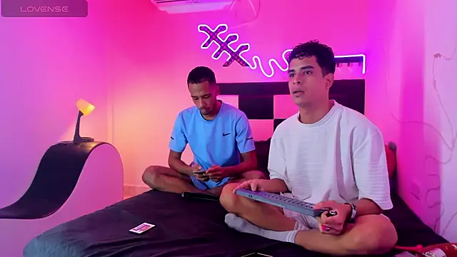 Lucky boys  X online show from September 2025 11:58:01 AM