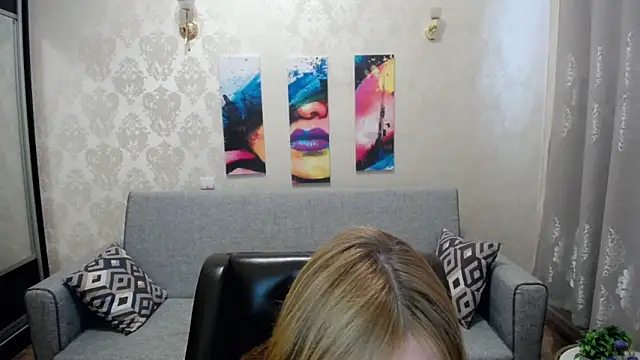 Snapshot of shy_hot_cat chatting on September 2025 10:15:02 AM shy hot cat online show from September 2025 10:15:02 AM