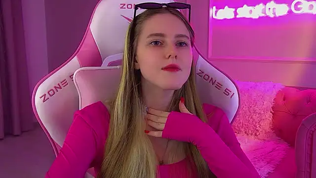 Snapshot of LexiBookwell chatting on January 2026 06:22:01 PM LexiBookwell online show from January 2026 06:22:01 PM