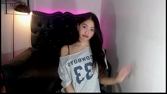 Snapshot of Alexa_Charm456 chatting on February 2026 05:23:01 AM Alexa Charm456 online show from February 2026 05:23:01 AM