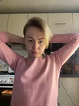 MartaLuna  online show from January 2026 09:35:01 AM