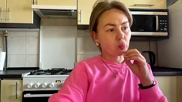 MartaLuna  online show from March 2026 08:07:01 AM