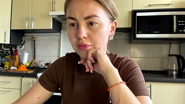 MartaLuna  online show from May 2026 10:43:01 AM