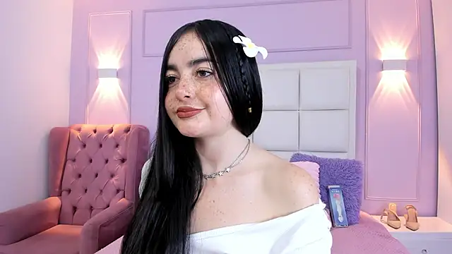 Ashleypetit online show from May 2026 01:52:01 PM