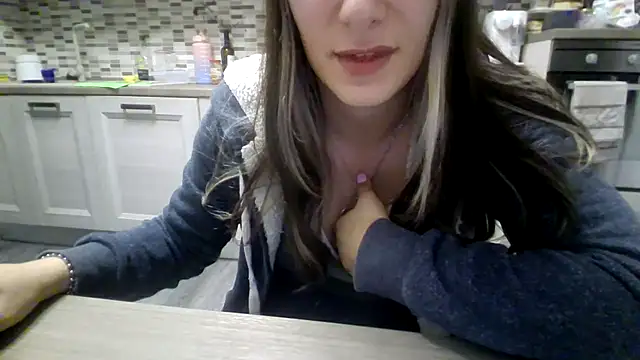 Camaleontica online show from October 2025 08:10:01 PM