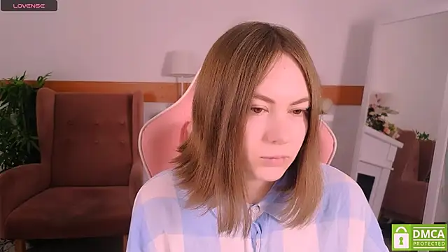 Elma Lily online show from February 2026 09:49:02 AM