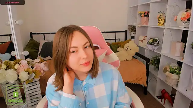 Elma Lily online show from February 2026 11:51:01 AM