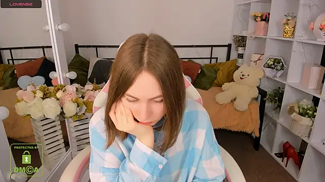 Elma Lily online show from February 2026 08:13:01 AM