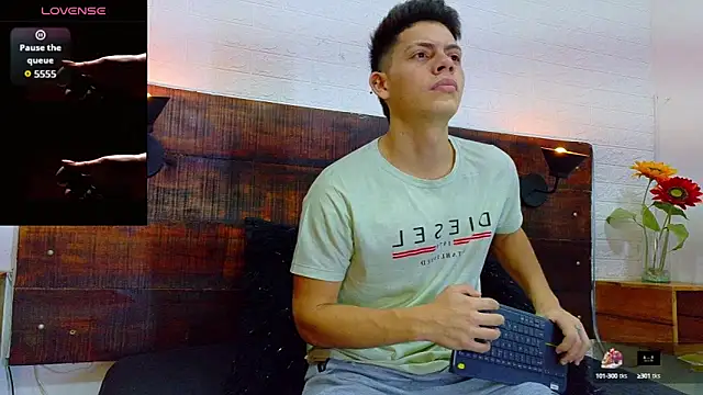 JhosuaVega online show from September 2025 02:03:02 AM