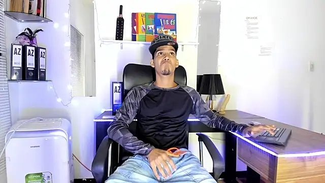 xxKamadevaxx online show from November 2025 12:37:01 PM