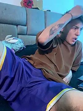 NaytonFreeman online show from January 2026 11:47:01 AM