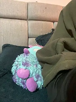 NaytonFreeman online show from January 2026 12:21:01 PM