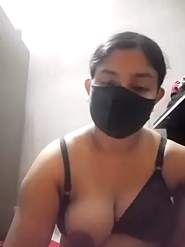 Snapshot of hafiza8746 chatting on October 2025 06:28:02 PM hafiza8746 online show from October 2025 06:28:02 PM