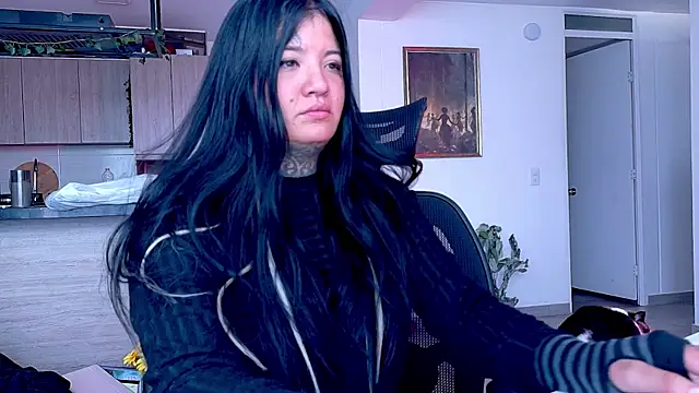 Unatatuada online show from December 2025 07:44:01 PM