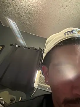 busnfatnutsLildee online show from June 2026 08:55:02 PM