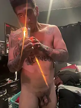 busnfatnutsLildee online show from June 2026 09:42:01 PM