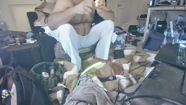 jasoncali305 online show from March 2026 09:06:02 AM