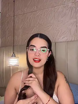 hannahst  online show from March 2026 08:25:02 PM