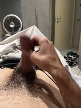 alexbergo87 online show from September 2025 09:48:01 PM