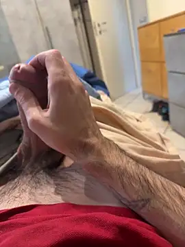 alexbergo87 online show from March 2026 02:31:02 PM