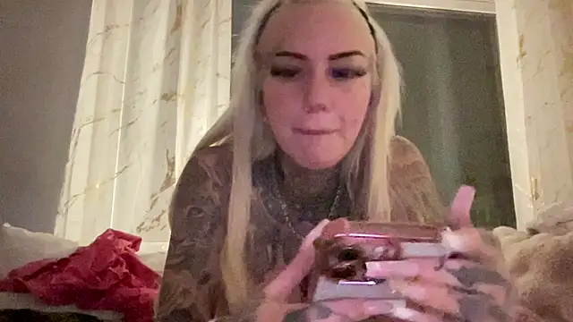 paulinaalatalo online show from March 2026 06:47:01 PM