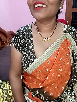 Snapshot of KannadaTamilTeluguBeauty chatting on April 2026 01:27:02 PM KannadaTamilTeluguBeauty online show from April 2026 01:27:02 PM
