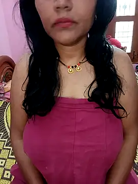 Snapshot of KannadaTamilTeluguBeauty chatting on April 2026 10:16:02 AM KannadaTamilTeluguBeauty online show from April 2026 10:16:02 AM
