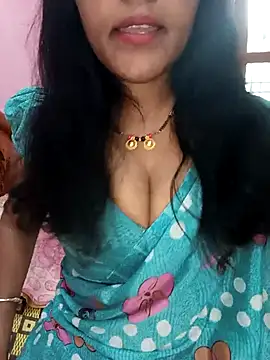 Snapshot of KannadaTamilTeluguBeauty chatting on April 2026 08:50:01 AM KannadaTamilTeluguBeauty online show from April 2026 08:50:01 AM