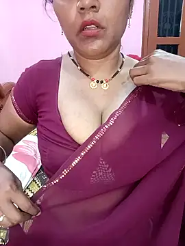 Snapshot of KannadaTamilTeluguBeauty chatting on April 2026 01:52:02 PM KannadaTamilTeluguBeauty online show from April 2026 01:52:02 PM