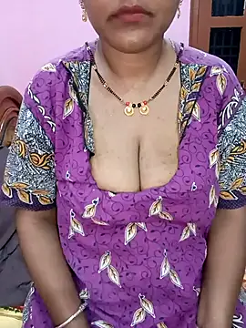 Snapshot of KannadaTamilTeluguBeauty chatting on May 2026 04:36:02 PM KannadaTamilTeluguBeauty online show from May 2026 04:36:02 PM