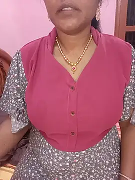 Snapshot of KannadaTamilTeluguBeauty chatting on May 2026 03:17:01 PM KannadaTamilTeluguBeauty online show from May 2026 03:17:01 PM