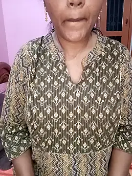 Snapshot of KannadaTamilTeluguBeauty chatting on May 2026 05:43:01 PM KannadaTamilTeluguBeauty online show from May 2026 05:43:01 PM