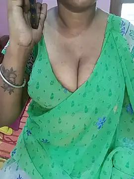 Snapshot of KannadaTamilTeluguBeauty chatting on May 2026 09:15:01 AM KannadaTamilTeluguBeauty online show from May 2026 09:15:01 AM