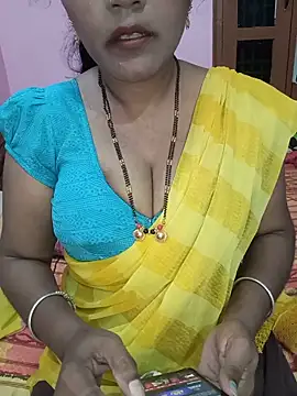 Snapshot of KannadaTamilTeluguBeauty chatting on May 2026 05:42:02 PM KannadaTamilTeluguBeauty online show from May 2026 05:42:02 PM