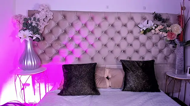 AishaValcazar online show from February 2026 03:55:02 AM