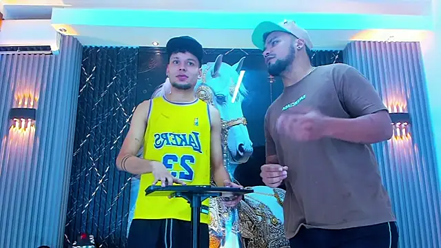 Iam Steven online show from September 2025 12:20:01 PM