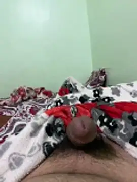 Snapshot of ali__ali210 chatting on November 2025 04:05:01 PM ali ali210 online show from November 2025 04:05:01 PM