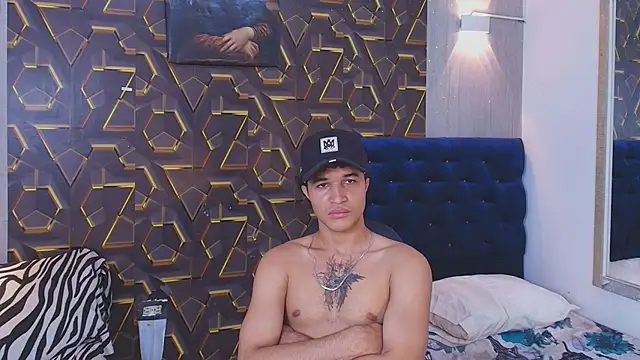 Snapshot of fire_drako_ chatting on June 2026 06:24:02 AM fire drako online show from June 2026 06:24:02 AM