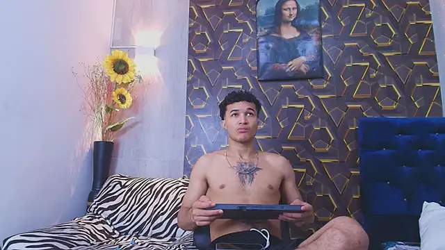 Snapshot of fire_drako_ chatting on June 2026 10:34:01 PM fire drako online show from June 2026 10:34:01 PM